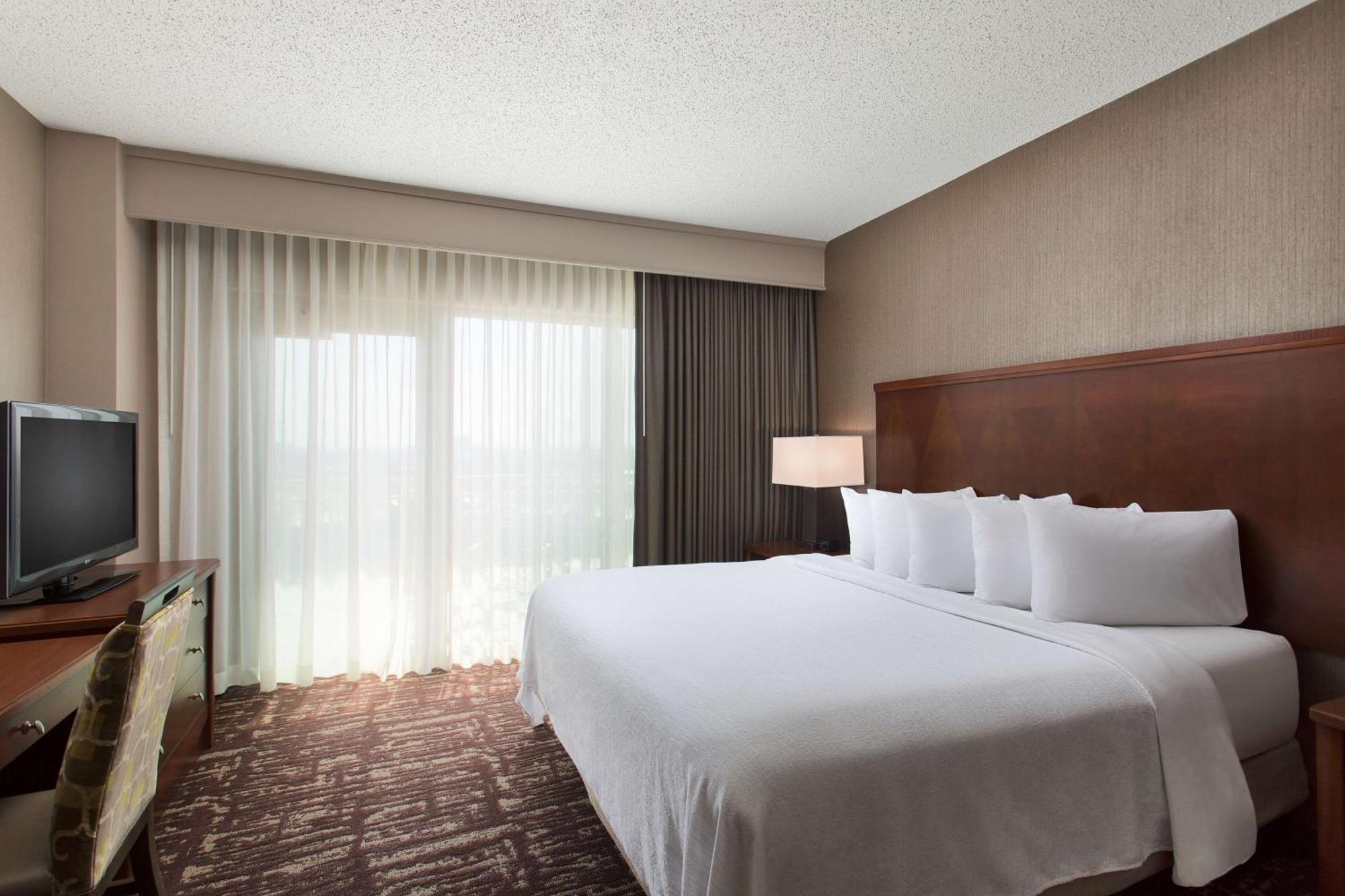 Embassy Suites By Hilton Dallas Frisco Hotel & Convention Center Extérieur photo